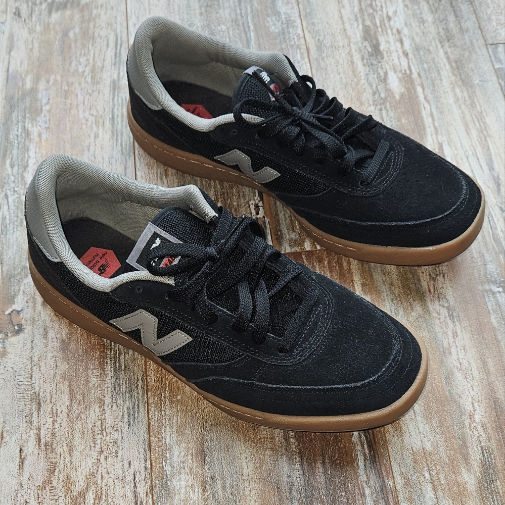 New Balance 440 Skate Shoes Trainers US Mens Size 10 D NM440SKT Black on Gum